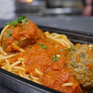 Spaghetti & Meatballs
